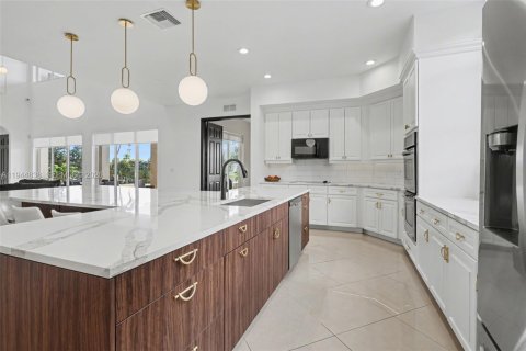 Villa ou maison à vendre à Cooper City, Floride: 5 chambres, 378.48 m2 № 2003176 - photo 8