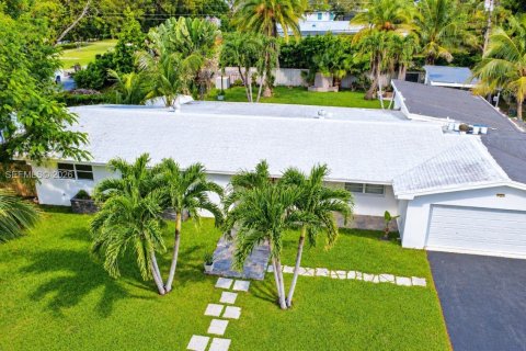 Casa en venta en Palmetto Bay, Florida, 4 dormitorios, 195 m2 № 2428400 - foto 8