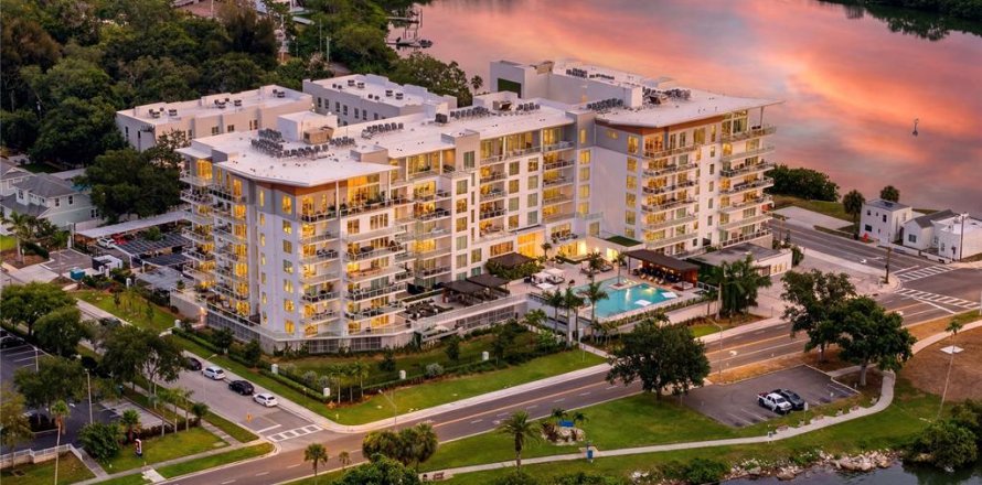 Condo à Clearwater, Floride, 2 chambres  № 2308239