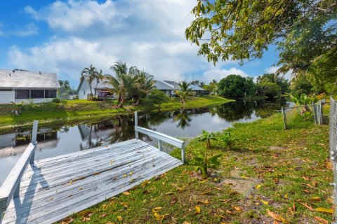 Casa en alquiler en Margate, Florida, 4 dormitorios, 198.16 m2 № 1182406 - foto 1