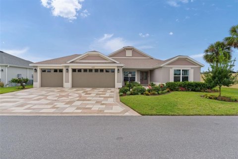 Casa en venta en The Villages, Florida, 3 dormitorios, 191.38 m2 № 2387565 - foto 2