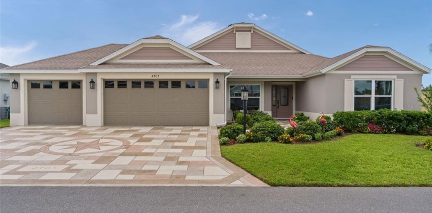 Casa en The Villages, Florida 3 dormitorios, 191.38 m2 № 2387565