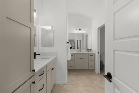 Casa en venta en The Villages, Florida, 3 dormitorios, 191.38 m2 № 2387565 - foto 27
