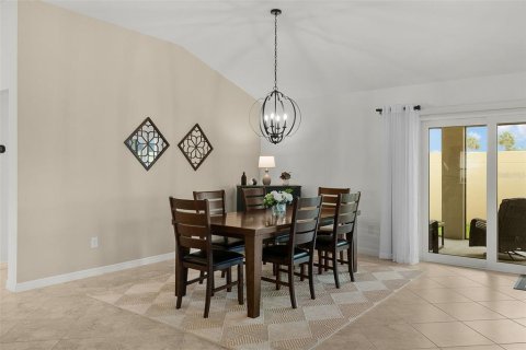 Casa en venta en The Villages, Florida, 3 dormitorios, 191.38 m2 № 2387565 - foto 16