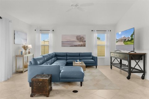 Casa en venta en The Villages, Florida, 3 dormitorios, 191.38 m2 № 2387565 - foto 11