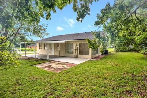 Casa en alquiler en Deltona, Florida, 3 dormitorios, 113.62 m2 № 1913448 - foto 23