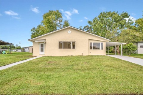 Casa en alquiler en Deltona, Florida, 3 dormitorios, 113.62 m2 № 1913448 - foto 1