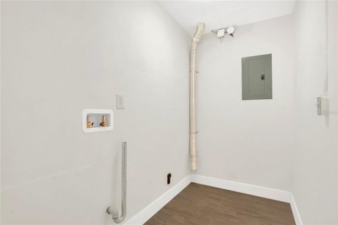 Casa en alquiler en Deltona, Florida, 3 dormitorios, 113.62 m2 № 1913448 - foto 21