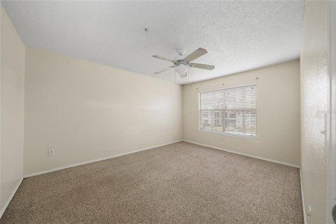 Condo in Kissimmee, Florida, 2 bedrooms № 2111886 - photo 19