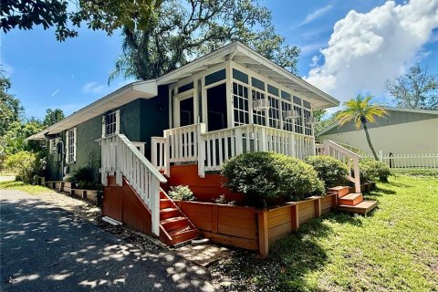 Villa ou maison à vendre à Tampa, Floride: 2 chambres, 75.25 m2 № 2402899 - photo 17