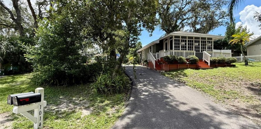 Villa ou maison à Tampa, Floride 2 chambres, 75.25 m2 № 2402899