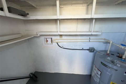 Appartement à louer à North Port, Floride: 2 chambres, 74.32 m2 № 2396135 - photo 13