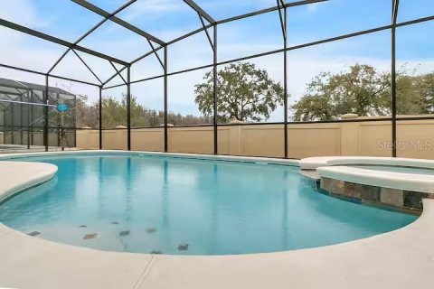 House in Kissimmee, Florida 5 bedrooms, 284.93 sq.m. № 2145292 - photo 18