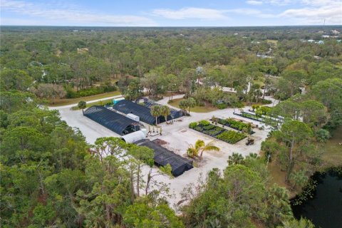 Propiedad comercial en alquiler en Venice, Florida № 1534506 - foto 24