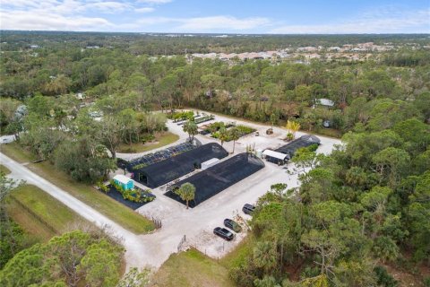 Propiedad comercial en alquiler en Venice, Florida № 1534506 - foto 3
