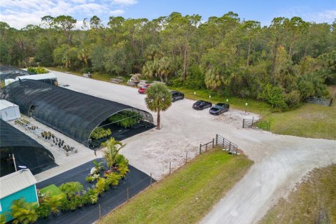 Propiedad comercial en alquiler en Venice, Florida № 1534506 - foto 4