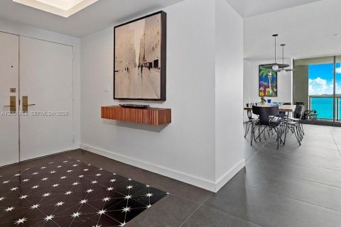 Condo in Miami Beach, Florida, 2 bedrooms  № 2068161 - photo 4