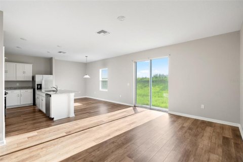 House in Brooksville, Florida 5 bedrooms, 209.12 sq.m. № 1909731 - photo 7