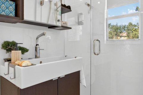 Condo in Margate, Florida, 1 bedroom  № 2177322 - photo 18