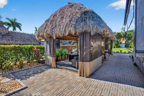 Condo in Margate, Florida, 1 bedroom  № 2177322 - photo 3