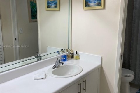 Copropriété à vendre à Pembroke Pines, Floride: 2 chambres, 86.96 m2 № 1872104 - photo 4