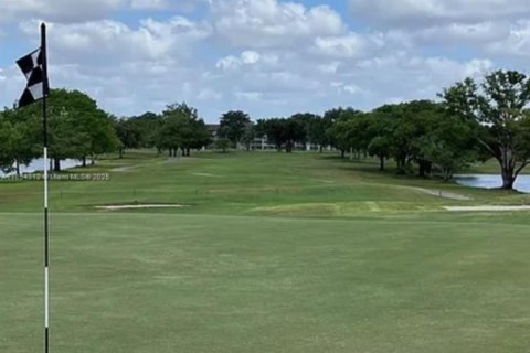 Copropriété à vendre à Pembroke Pines, Floride: 2 chambres, 86.96 m2 № 1872104 - photo 24