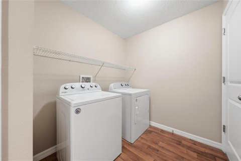 Villa ou maison à louer à Tavares, Floride: 3 chambres, 137.77 m2 № 2429606 - photo 26