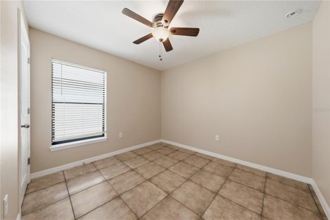 Villa ou maison à louer à Tavares, Floride: 3 chambres, 137.77 m2 № 2429606 - photo 19