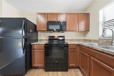 Villa ou maison à louer à Tavares, Floride: 3 chambres, 137.77 m2 № 2429606 - photo 8