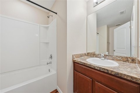 Villa ou maison à louer à Tavares, Floride: 3 chambres, 137.77 m2 № 2429606 - photo 23