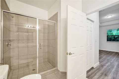 Adosado en venta en Davie, Florida, 4 dormitorios, 181.53 m2 № 1814371 - foto 22