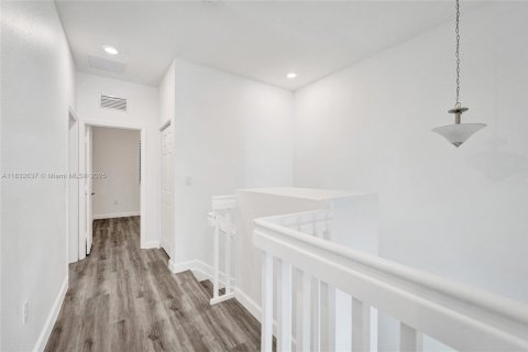 Adosado en venta en Davie, Florida, 4 dormitorios, 181.53 m2 № 1814371 - foto 12