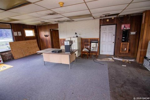 Commercial property in Hampton, Florida 0.09 sq.m. № 214227 - photo 11