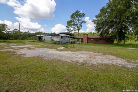 Commercial property in Hampton, Florida 0.09 sq.m. № 214227 - photo 20
