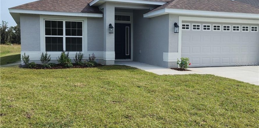 Villa ou maison à Inverness, Floride 4 chambres, 169.08 m2 № 2403363