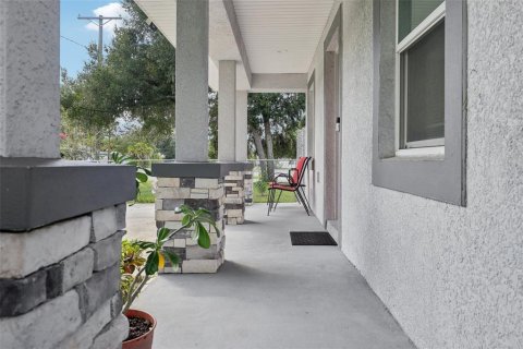 Casa en venta en Plant City, Florida, 3 dormitorios, 125.6 m2 № 1912623 - foto 4