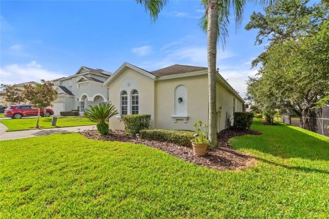 Casa en venta en Haines City, Florida, 4 dormitorios, 178.37 m2 № 1917589 - foto 4