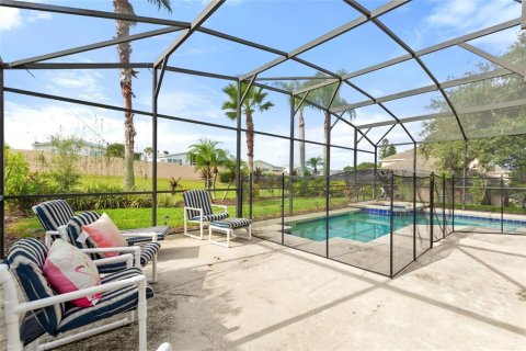 Casa en venta en Haines City, Florida, 4 dormitorios, 178.37 m2 № 1917589 - foto 8