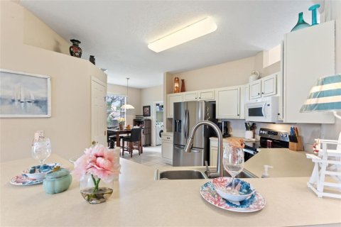 Casa en venta en Haines City, Florida, 4 dormitorios, 178.37 m2 № 1917589 - foto 21