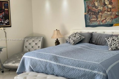 Copropriété à louer à Aventura, Floride: 2 chambres, 175.31 m2 № 1970215 - photo 22