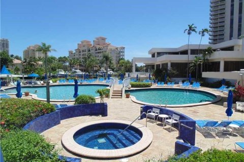 Copropriété à louer à Aventura, Floride: 2 chambres, 175.31 m2 № 1970215 - photo 28