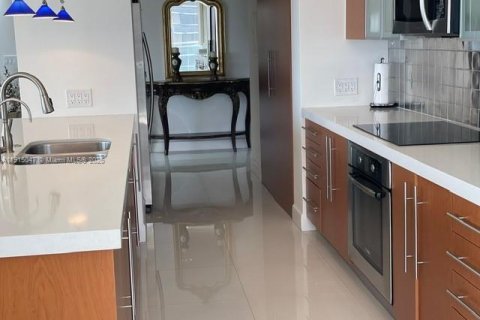 Copropriété à louer à Aventura, Floride: 2 chambres, 175.31 m2 № 1970215 - photo 14