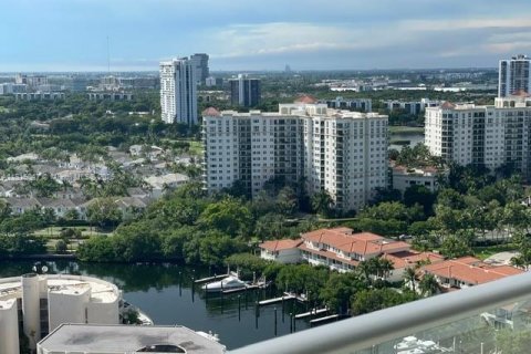 Copropriété à louer à Aventura, Floride: 2 chambres, 175.31 m2 № 1970215 - photo 17