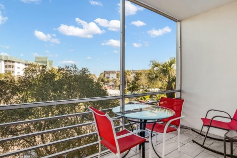 Condo à Lauderhill, Floride, 1 chambre  № 2084383
