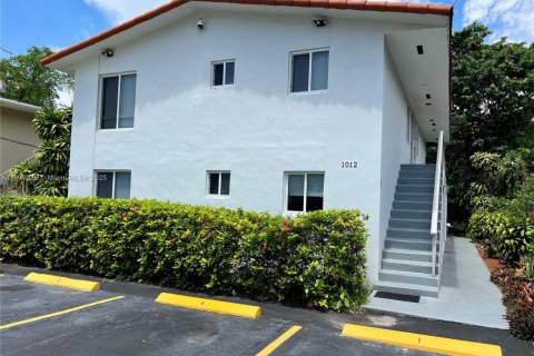 Apartamento en alquiler en Miami, Florida, 2 dormitorios, 62.71 m2 № 1955125 - foto 8