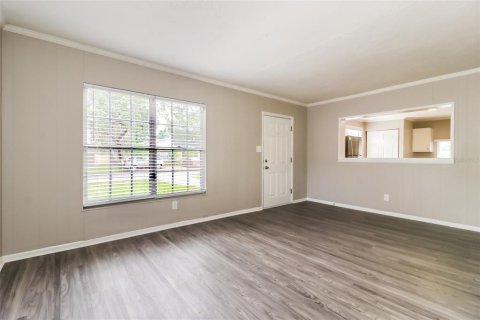 Снять в аренду виллу или дом в Тампа, Флорида 3 комнаты, 107.86м2, № 1658068 - фото 4