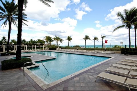 Copropriété à louer à Hallandale Beach, Floride: 2 chambres, 110.55 m2 № 1726606 - photo 6