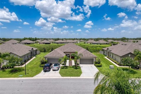 House in Hudson, Florida 3 bedrooms, 124.21 sq.m. № 1851535 - photo 5