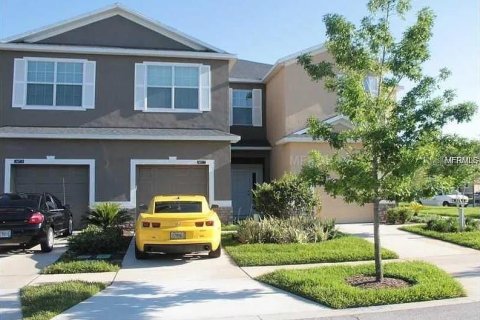 Adosado en alquiler en Orlando, Florida, 2 dormitorios, 152.73 m2 № 1913641 - foto 1