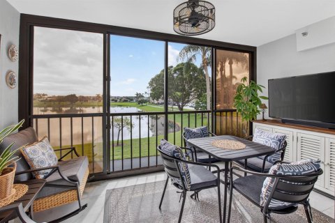 Condo à Delray Beach, Floride, 2 chambres  № 2406055